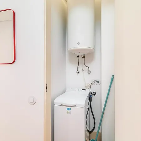 Red Tulip Flat Bright & Colourful By Homeful Homes Διαμέρισμα Lisboa